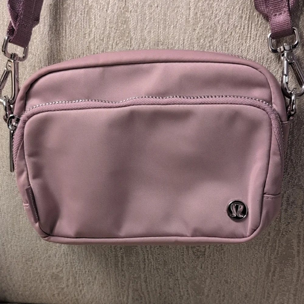 lululemon athletica Pink Crossbody Bag - Picture 7 of 9